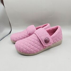 VIONIC Jackie Slippers Women's Size 6 Pink Quilted Flannel Slip On Clogs Shoes